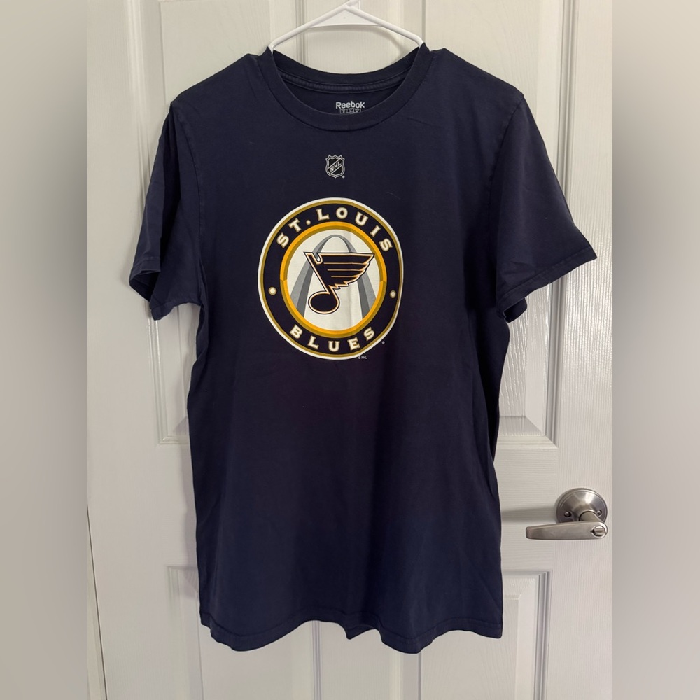 Reebok NHL STL Blues Hockey Alex Steen T-Shirt, Size M, Navy Blue